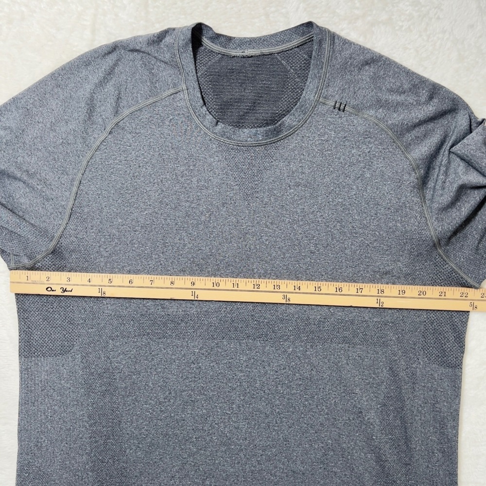 Lululemon Metal Vent Tech Pullover Mens Sz XL Gray Long Sleeve Shirt Athletic - Picture 7 of 9
